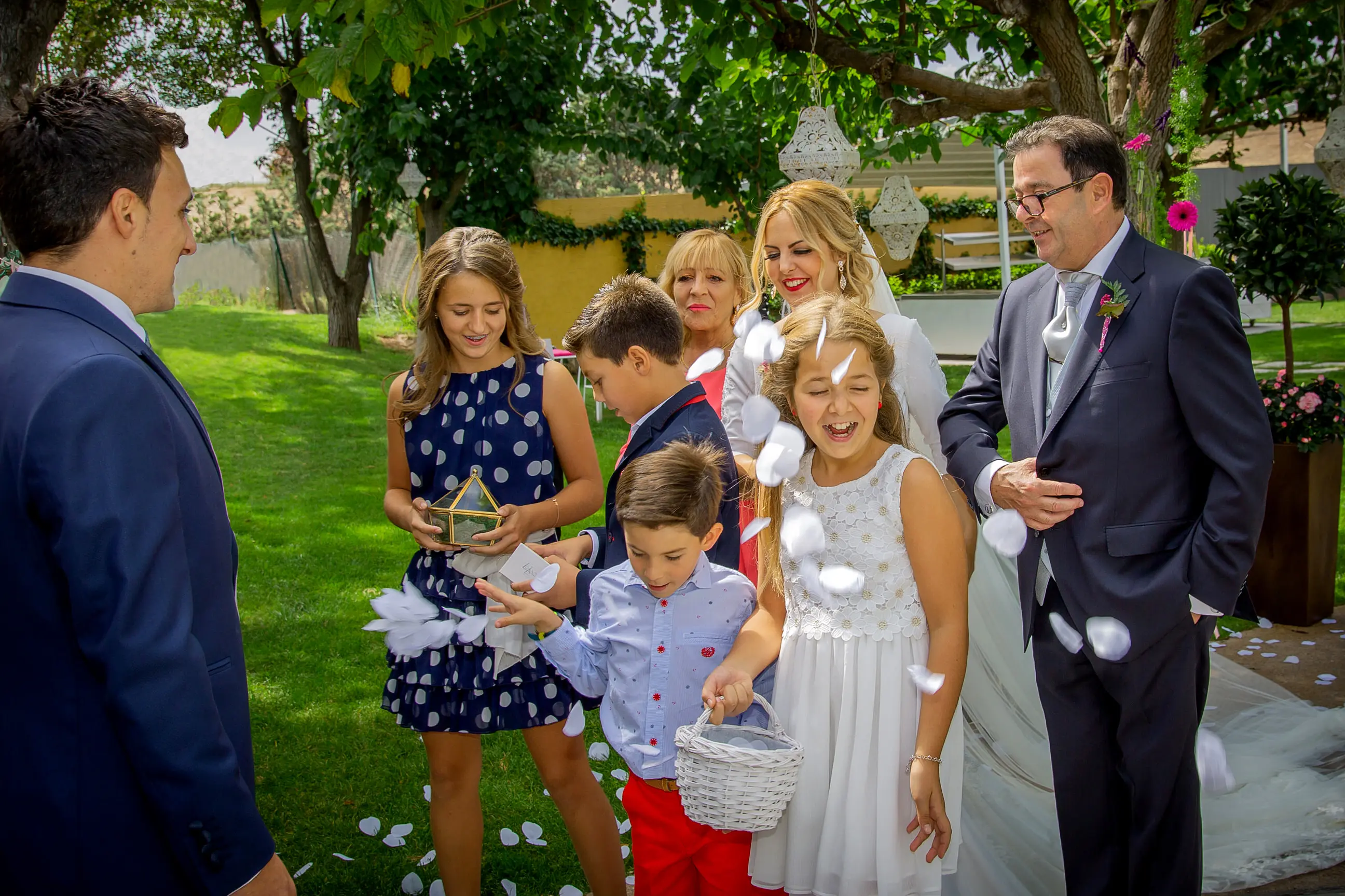 Jennifer y David, Zona Chic Tudela y Eugui, Navarra - Fotografía de boda por Lovely Photo
